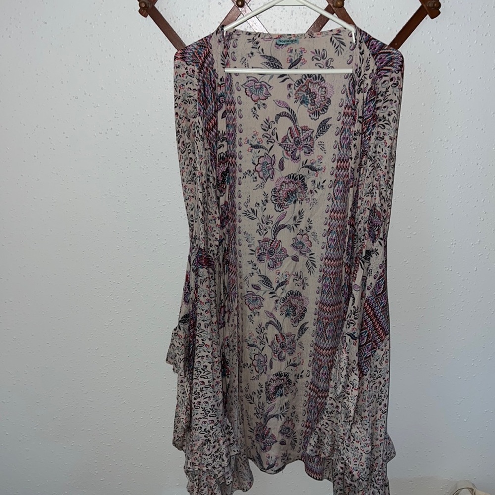 Flutter Sleeve Cover Up